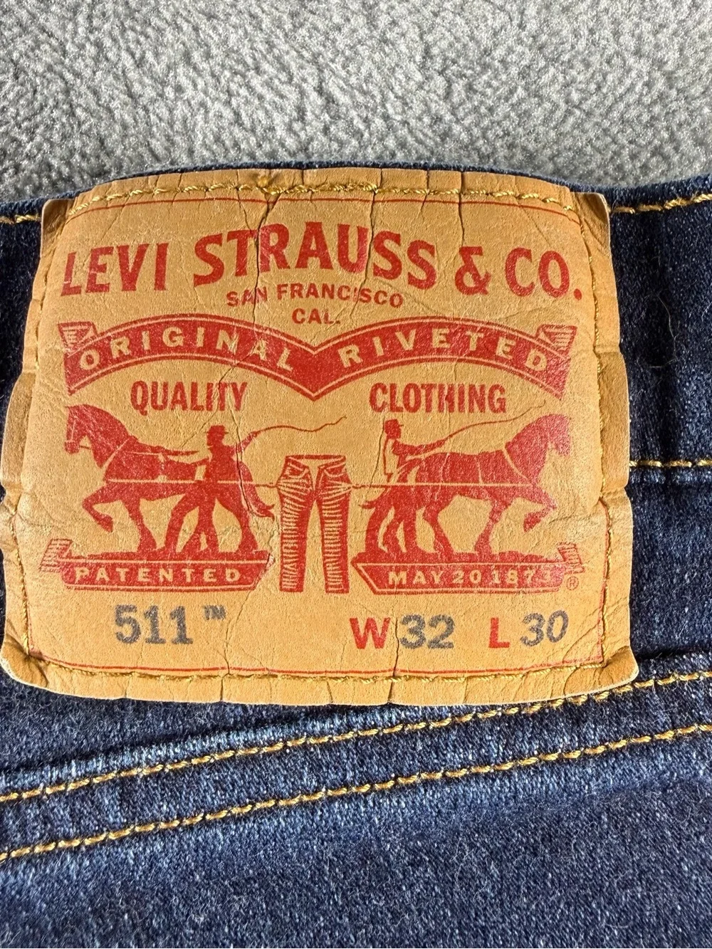 Levi's 511 Slim Fit Denim Jeans Men's Size 32x30 Dark Wash